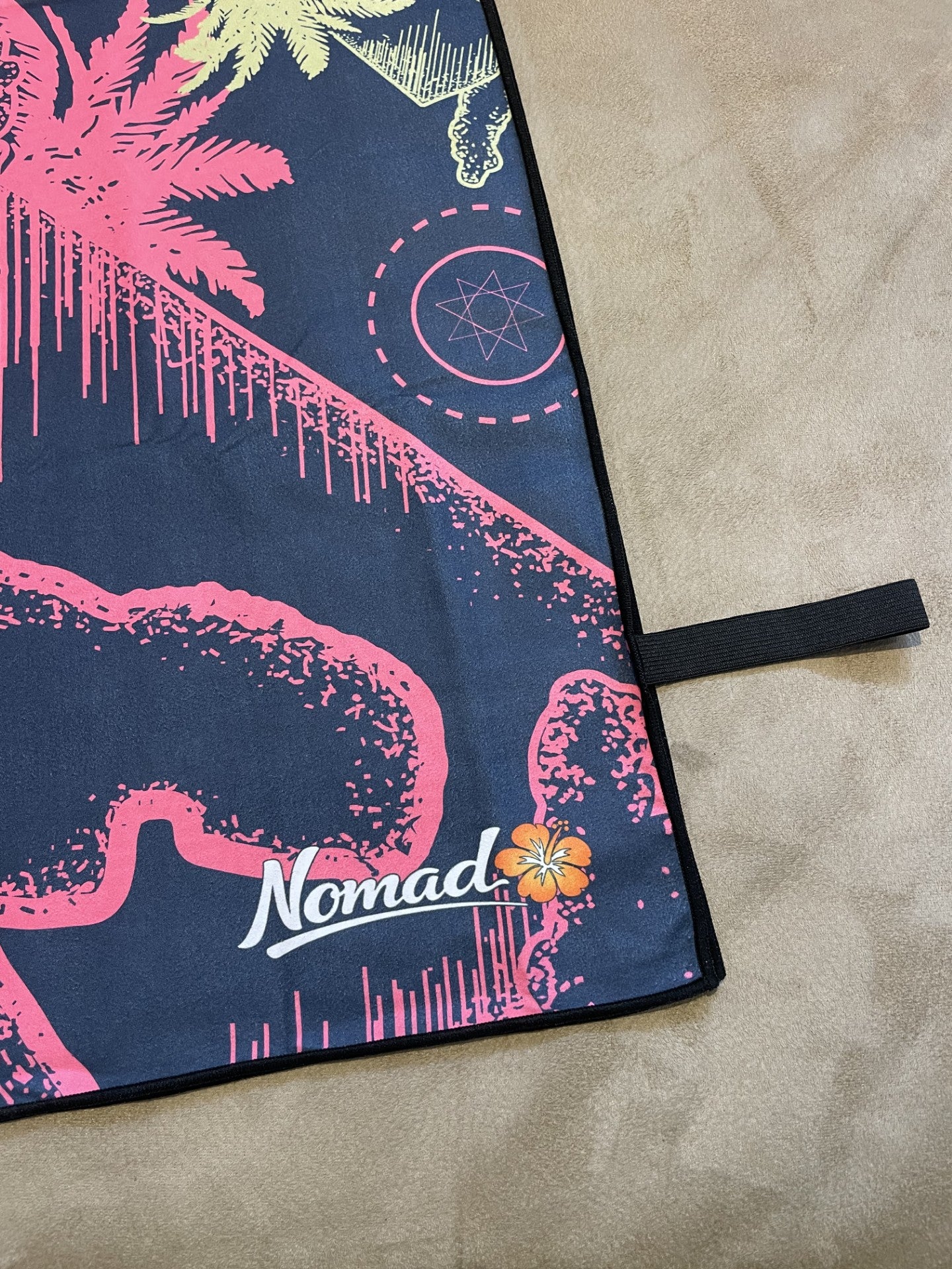 Island Neon Palms — Signature